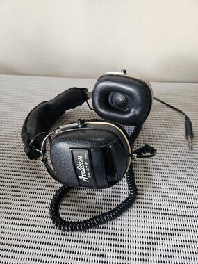 Vintage Audition Stereo headphones 1970's     G9